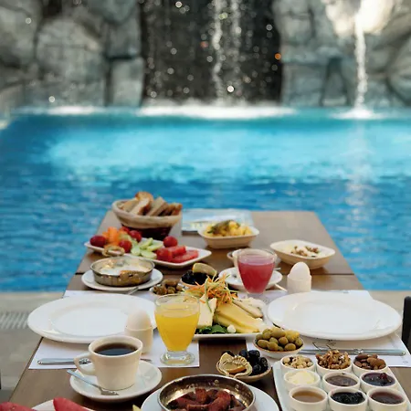 Five Diamonds 阿拉恰特