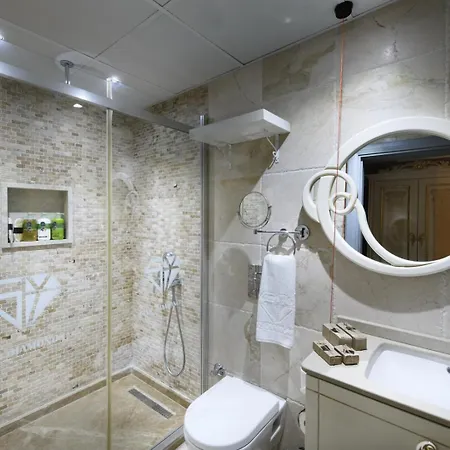 Five Diamonds * אלאקאטי